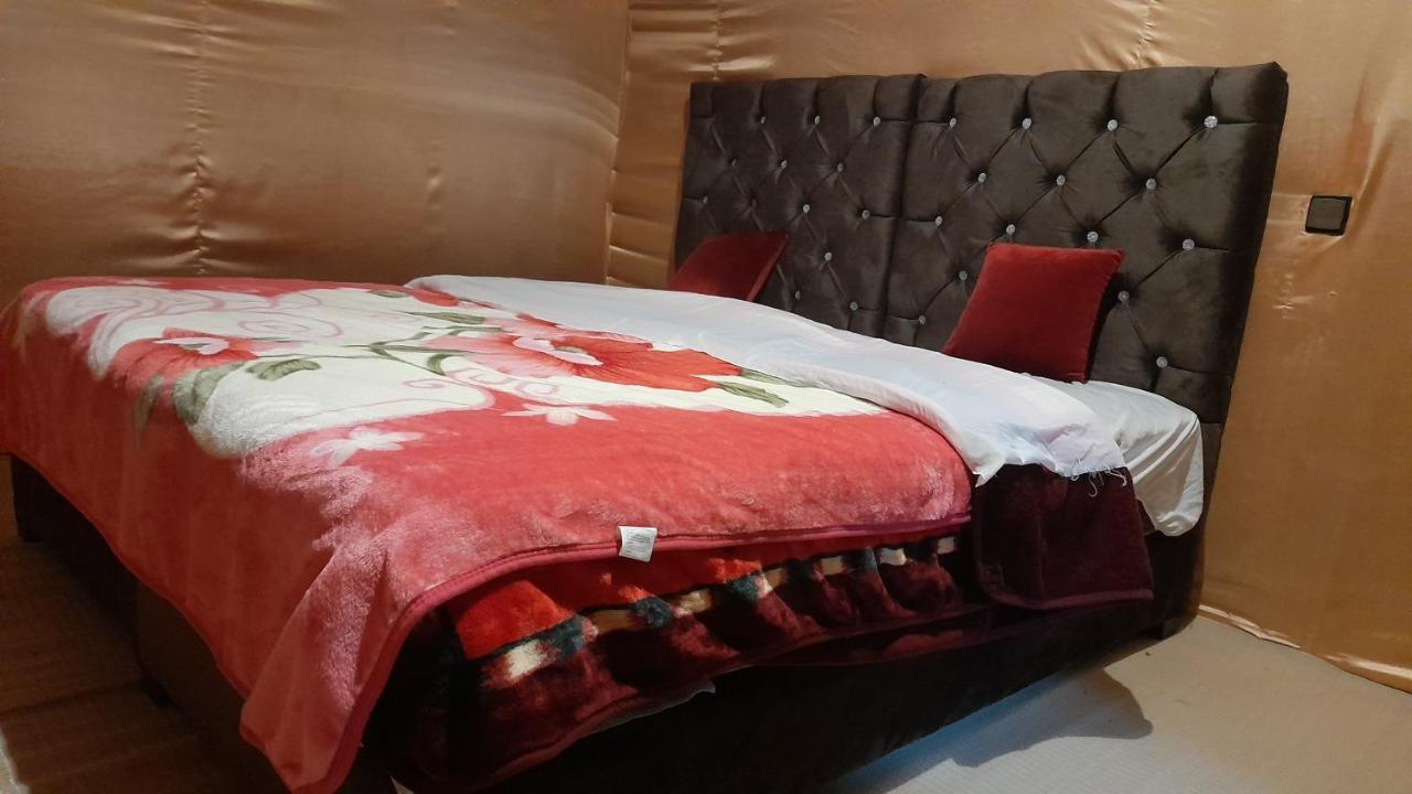 Luxury Trek Desert Camp เมอร์ซูกา ภายนอก รูปภาพ