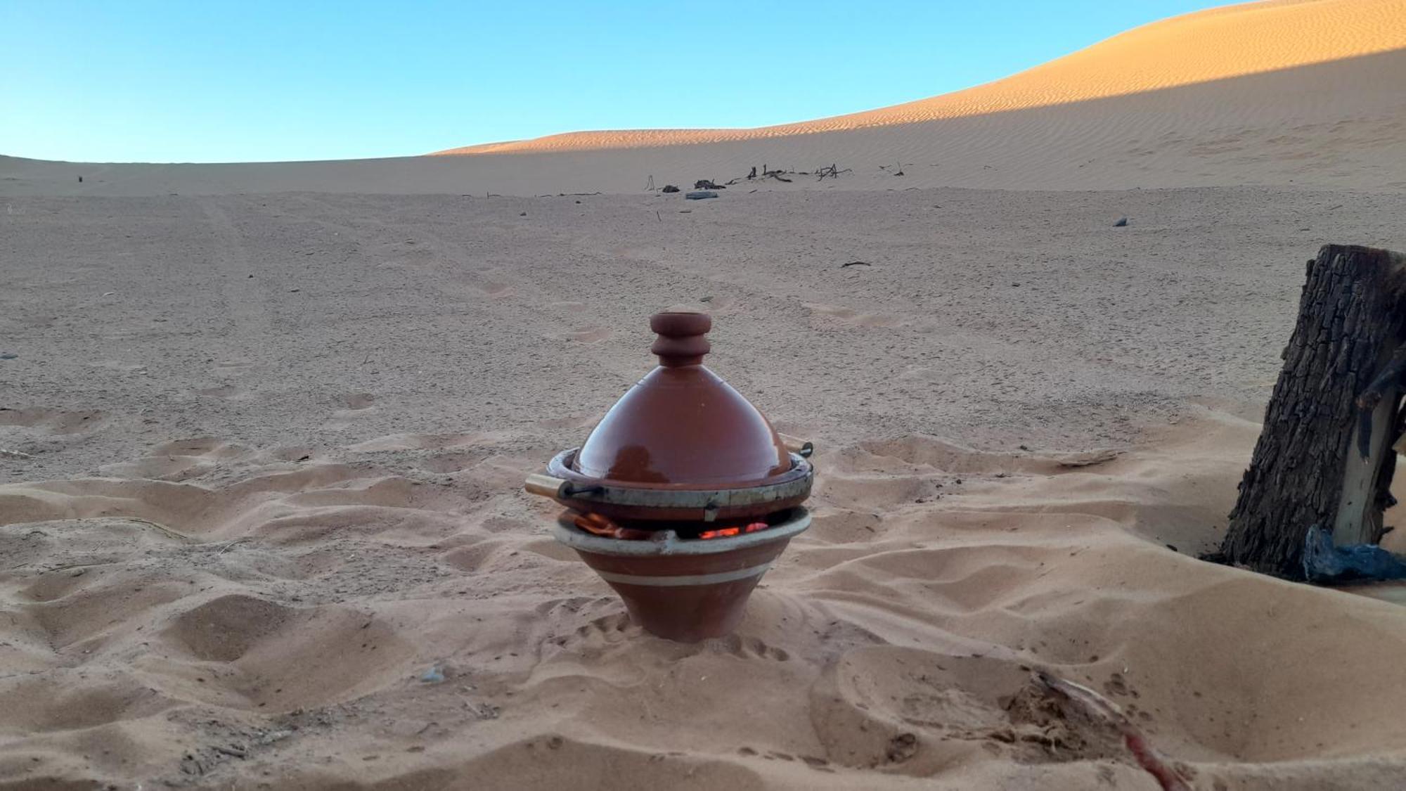 Luxury Trek Desert Camp เมอร์ซูกา ภายนอก รูปภาพ