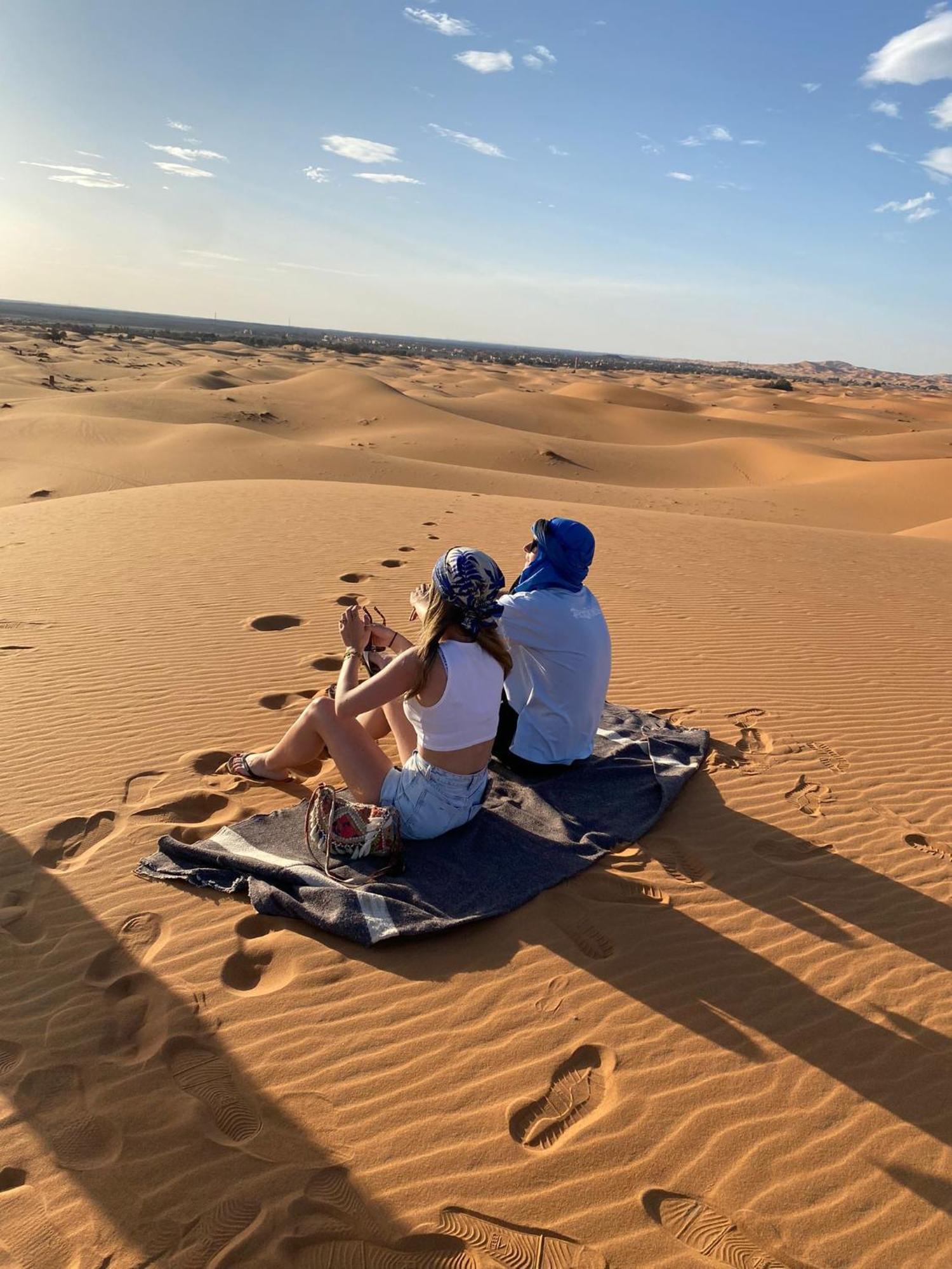 Luxury Trek Desert Camp เมอร์ซูกา ภายนอก รูปภาพ