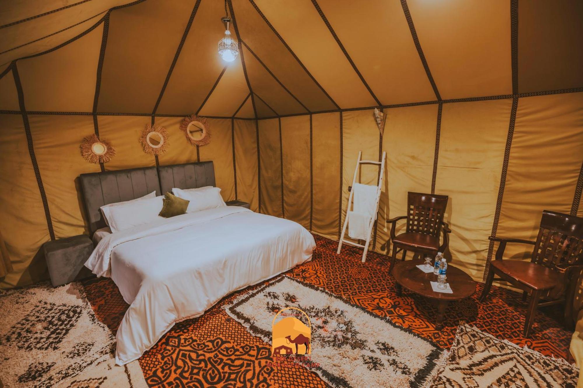 Luxury Trek Desert Camp เมอร์ซูกา ภายนอก รูปภาพ