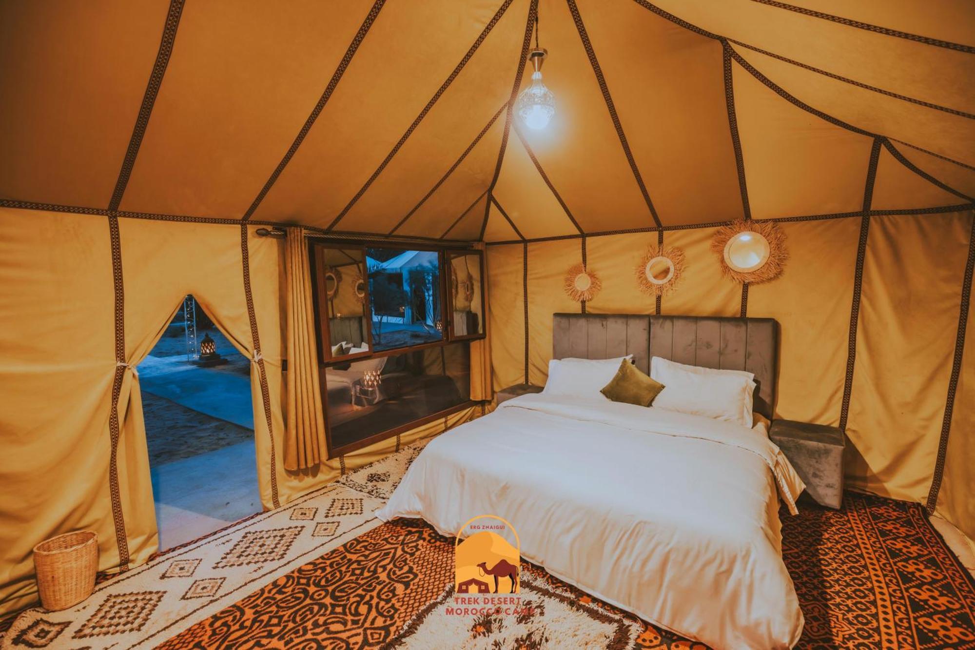 Luxury Trek Desert Camp เมอร์ซูกา ภายนอก รูปภาพ