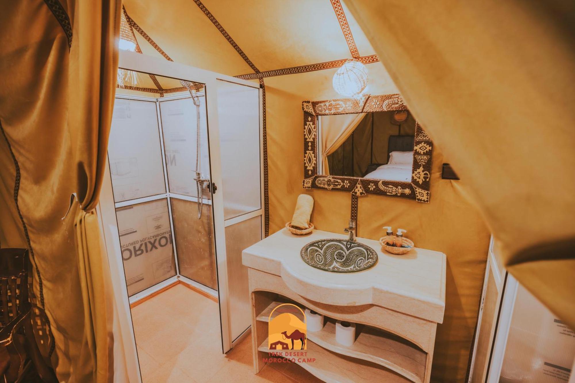 Luxury Trek Desert Camp เมอร์ซูกา ภายนอก รูปภาพ
